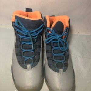 Nike Jordan 10 Retro "Bobcats" SZ 5.5Y 310806 026]